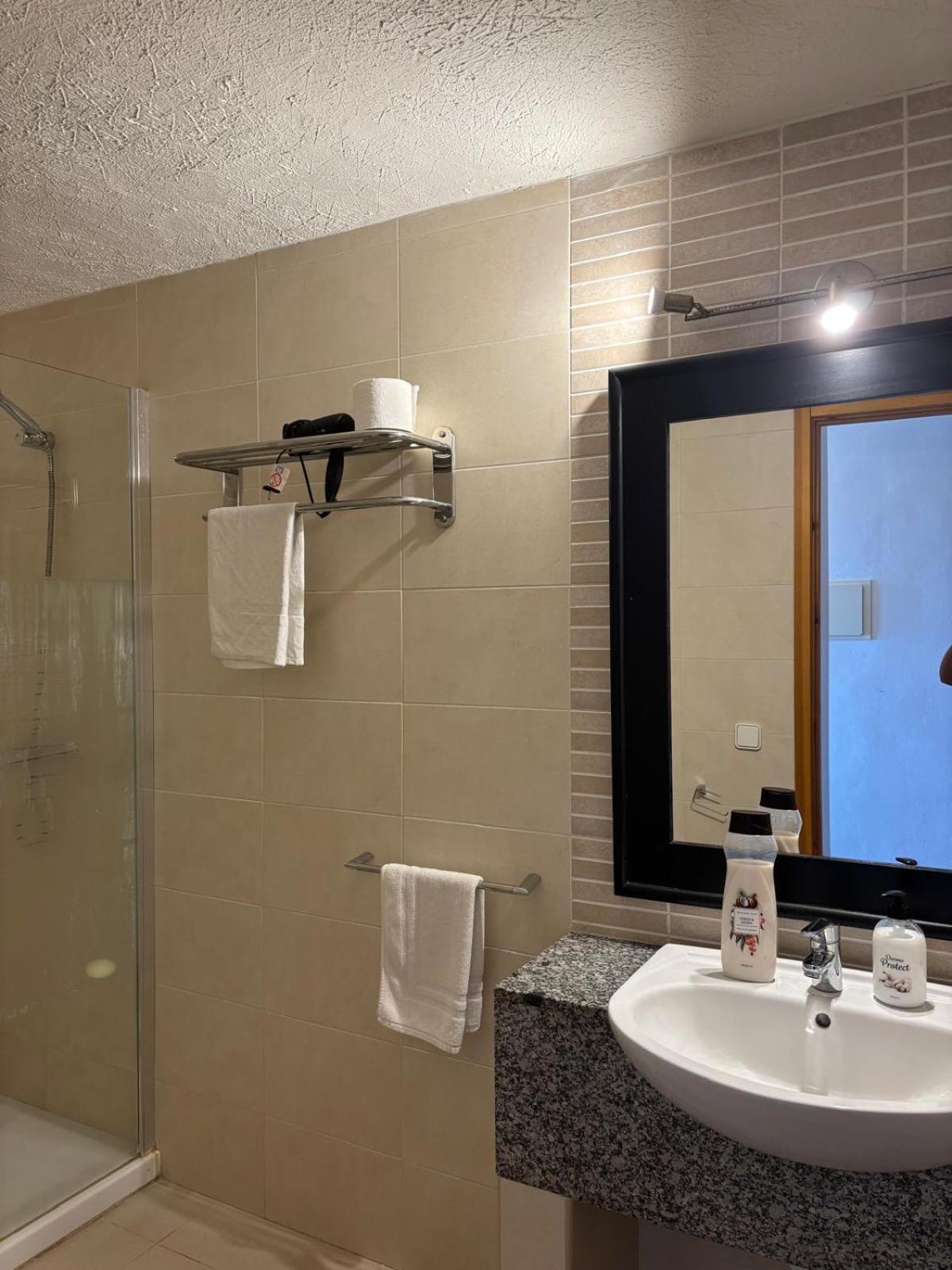 Es Grop Apartamentos ポルティナッチ エクステリア 写真