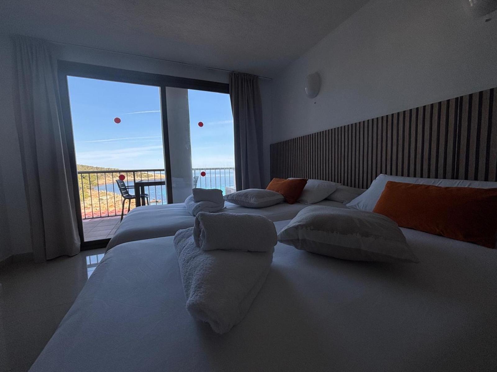 Es Grop Apartamentos ポルティナッチ エクステリア 写真